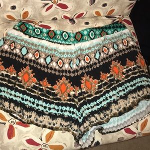 Printed Short Shorts